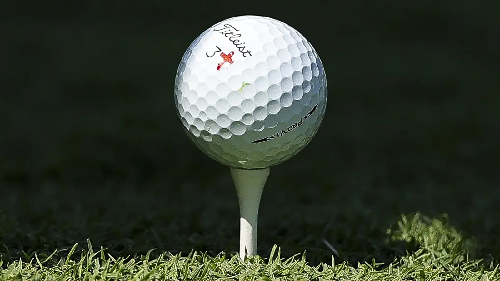 Titleist lanza la Pro V1 2027 y no cuenta qué ha cambiado